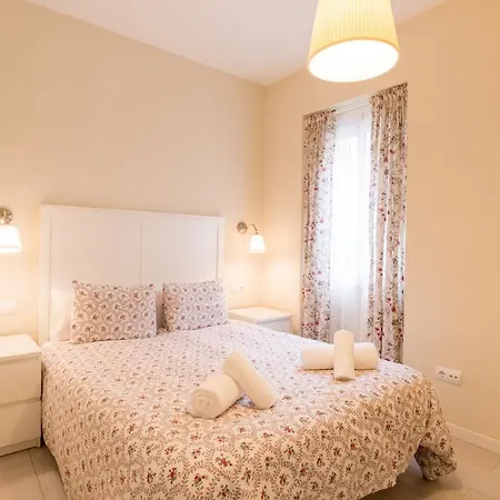 Apartment Alferez I By Ele